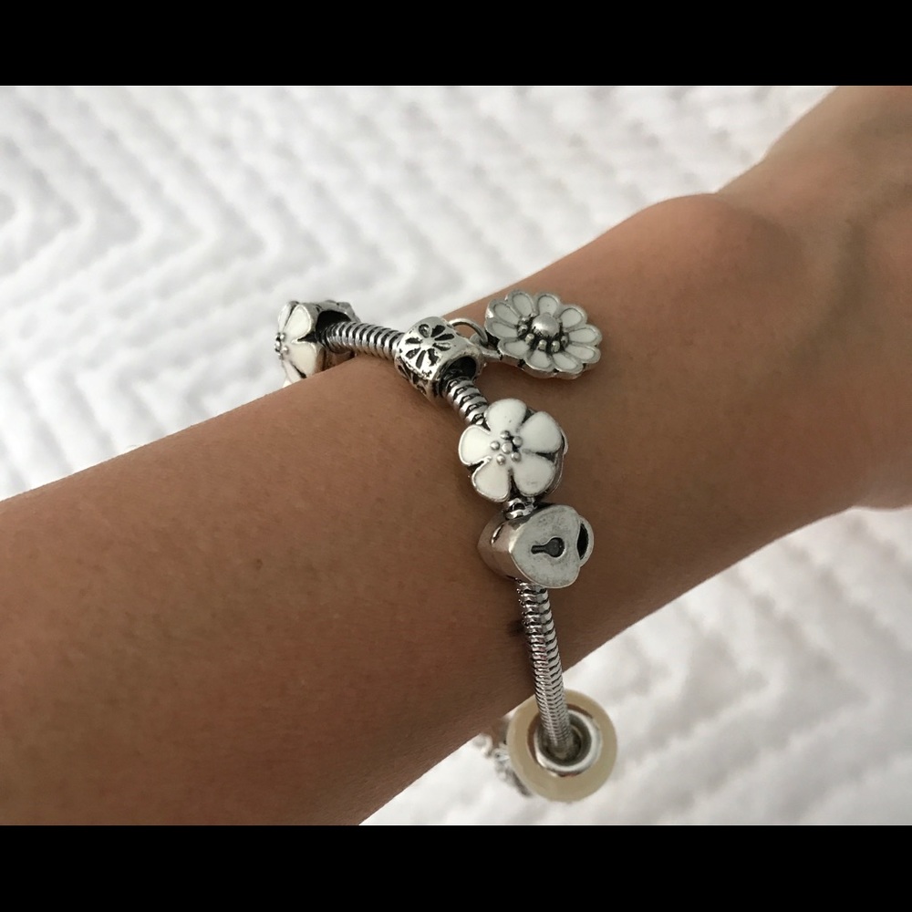 Happy in Love bracelet